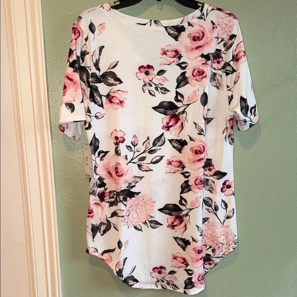LuLaRoe Pink and Black Floral V-Neck Top - Picture 7 of 7